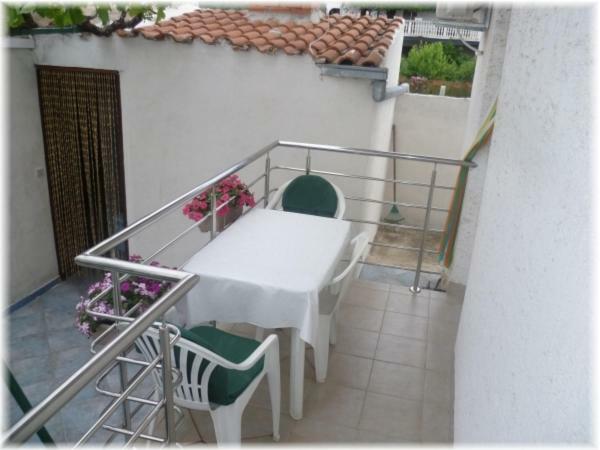 Apartman Studio - Sime 3 Sukošan Dış mekan fotoğraf